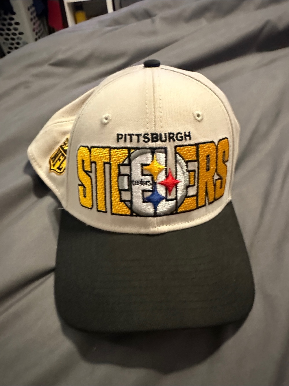 New Era White and Black Pittsburgh Steelers Embroidered Logo Cap